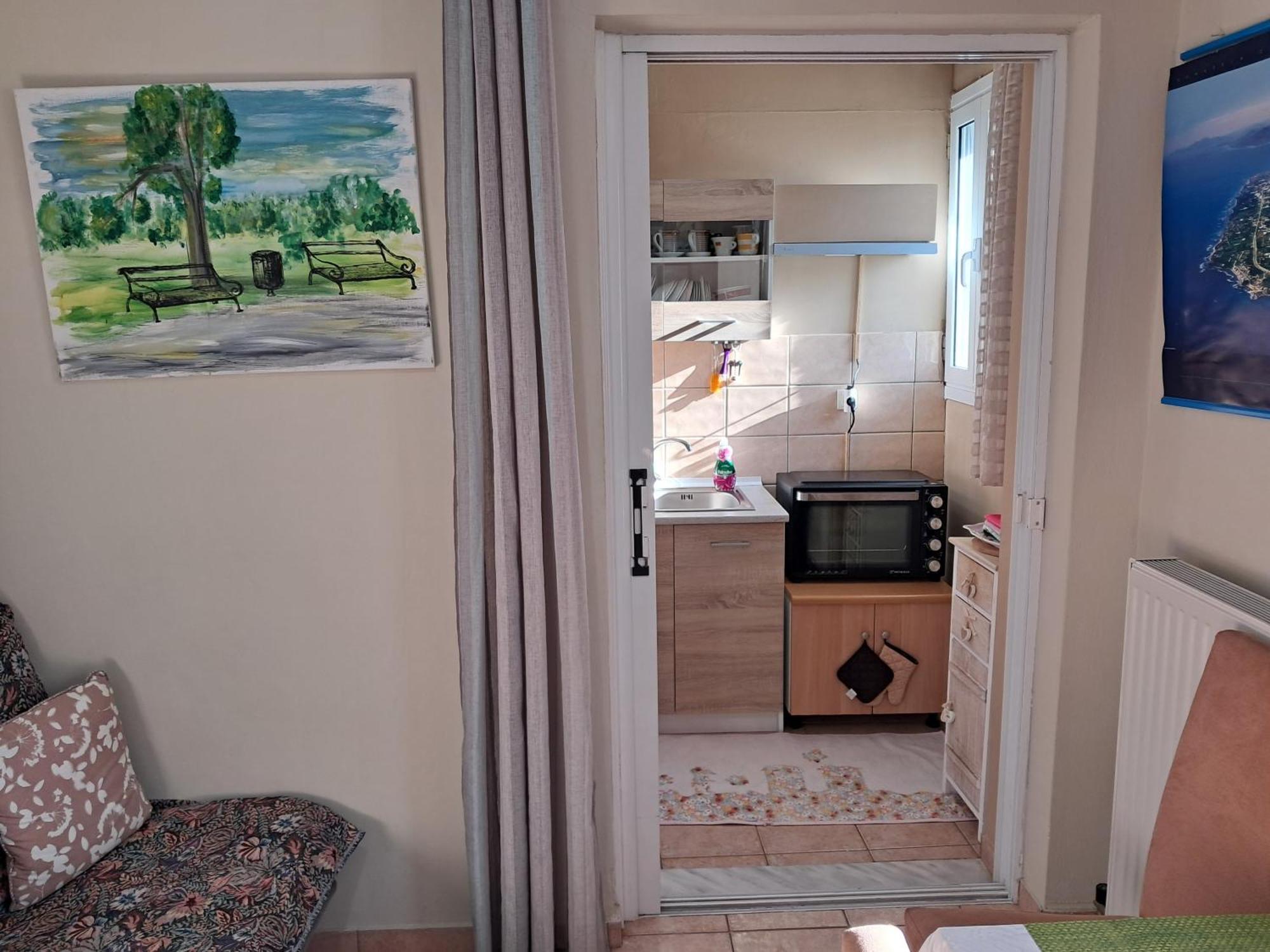 פרבזה Top Floor On Villa, 3' From Center, By The Sea! Host Is Efi Kwsta מראה חיצוני תמונה